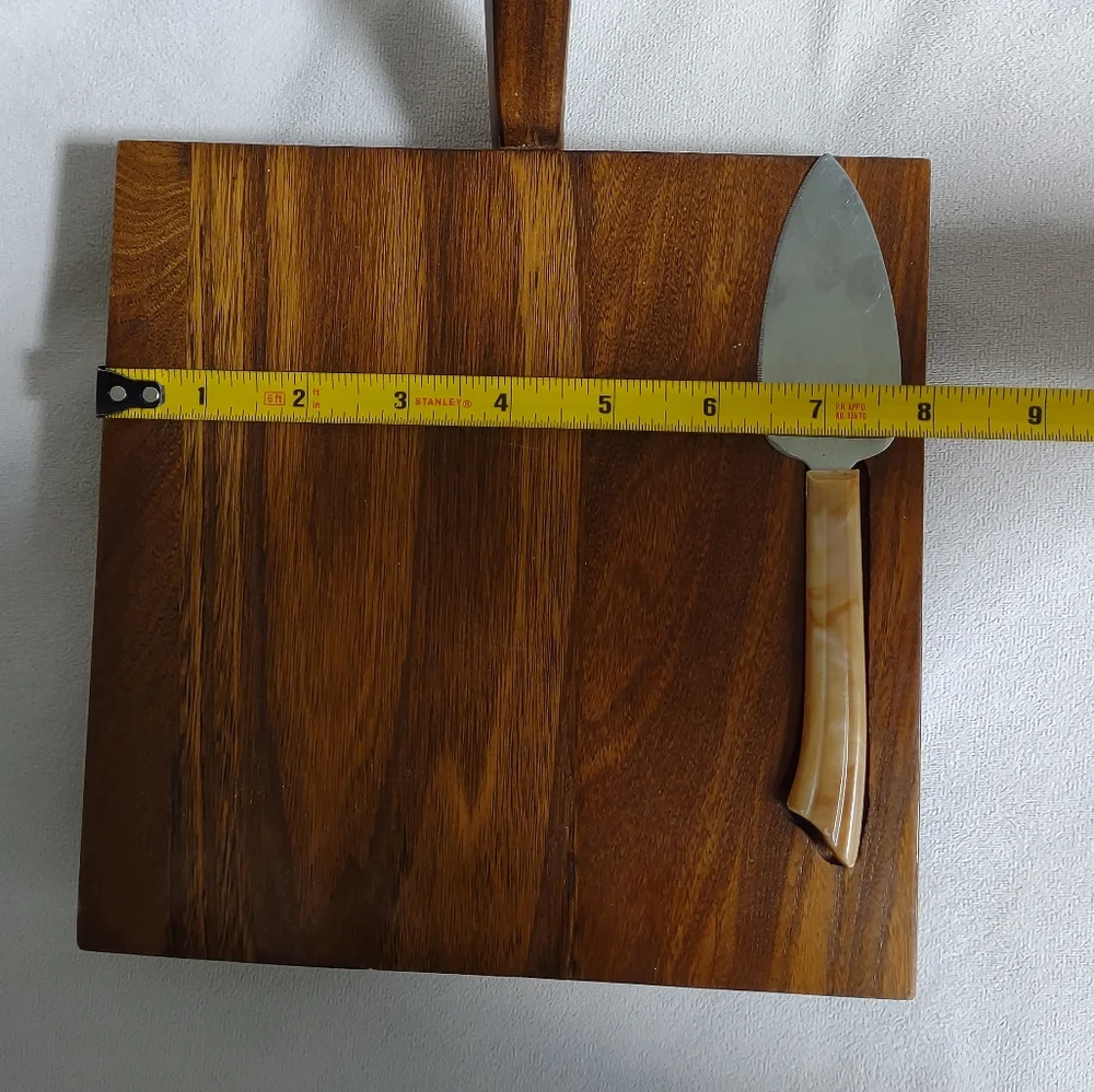 Vintage MCM Footed Wooden Cheeseboard Adirondack Bowls Inc Mid Century Modern